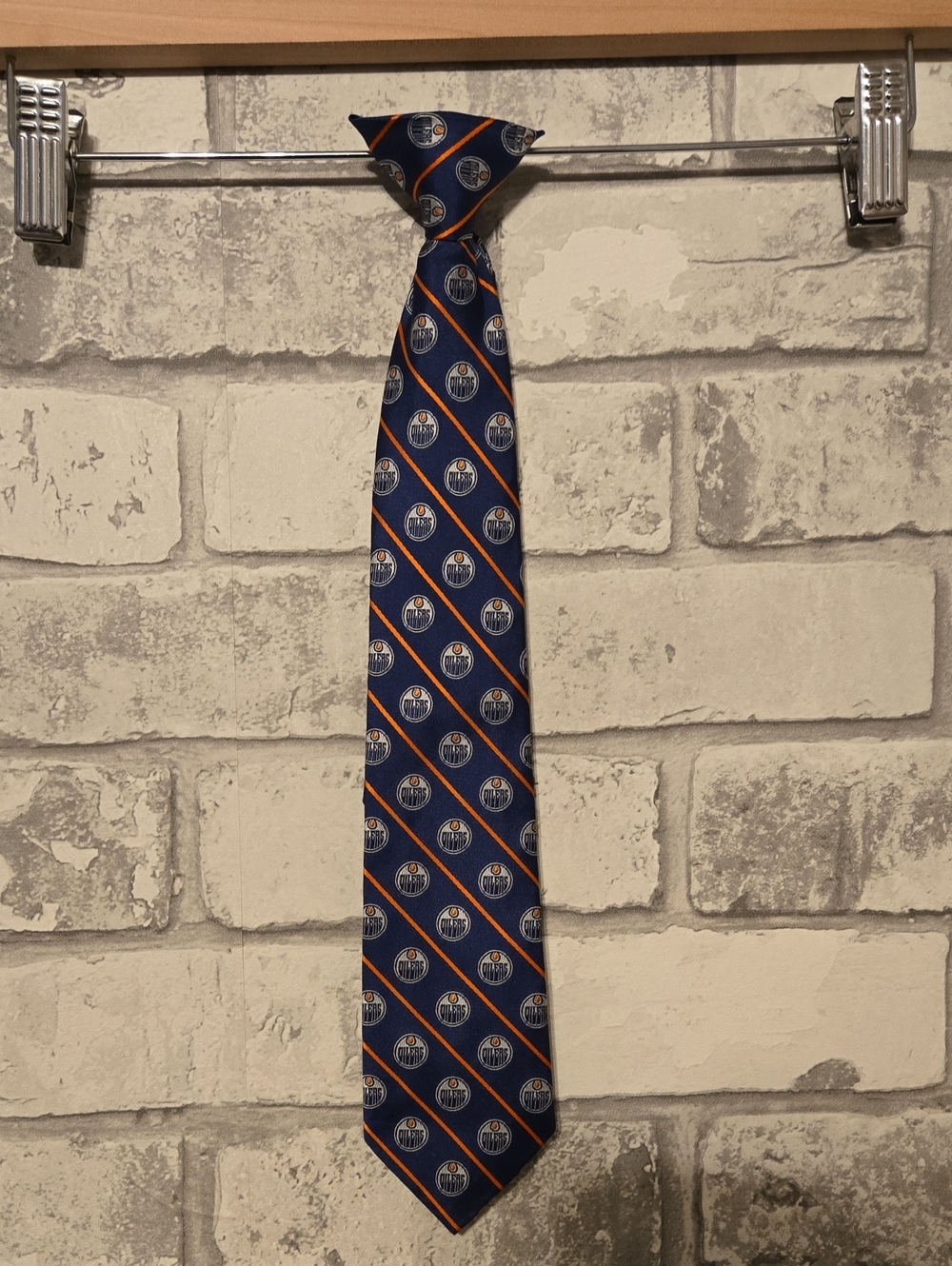 NHL Edmonton Oiler's Clip On Tie